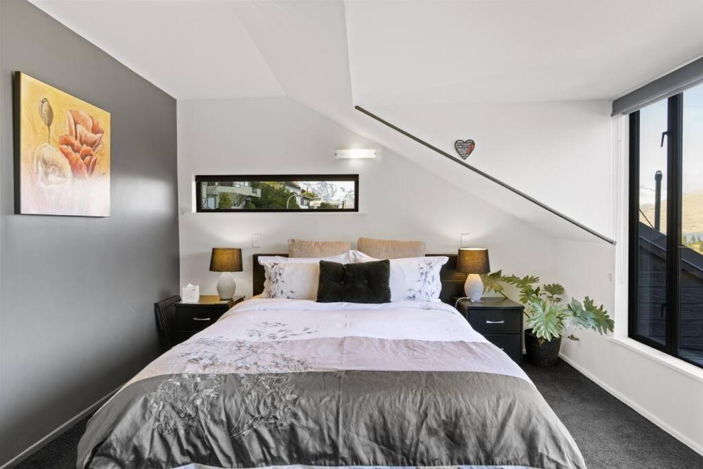 Awesome Studio - Amazing Mountain & Lake Views Queenstown Eksteriør bilde