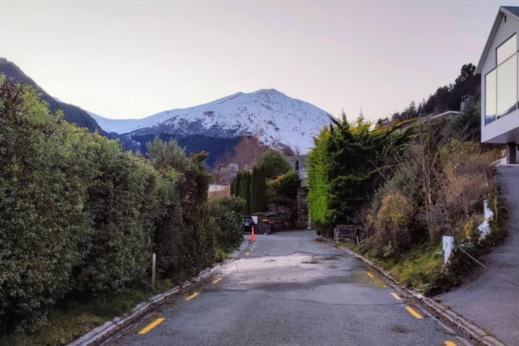 Awesome Studio - Amazing Mountain & Lake Views Queenstown Eksteriør bilde